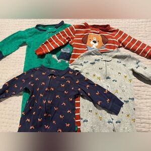 Bundle of 4 Baby Boy 9 Month Carter’s Zip Up Onsies Footies Sleepers Cotton